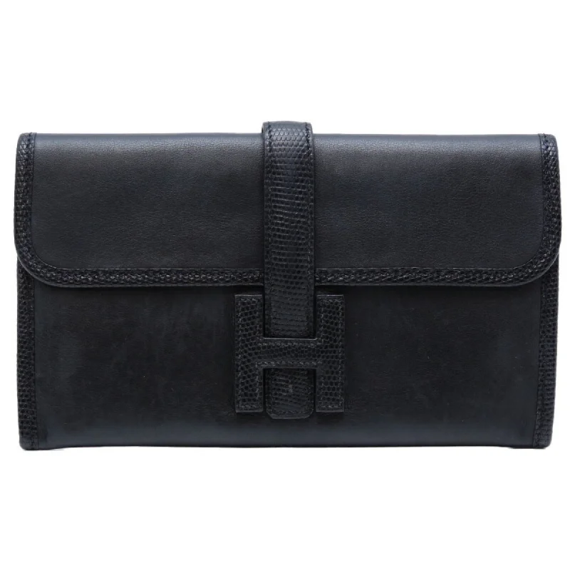 Handle bags with soft linings for protection -Hermes  Swift Leather Clutch Bag Pouch (Pre-Owned)