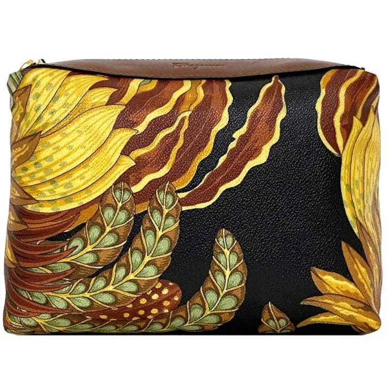 Handle bags with floral prints for spring -Salvatore Ferragamo    Pvc Leather Clutch Bag Pouch (Pre-Owned)