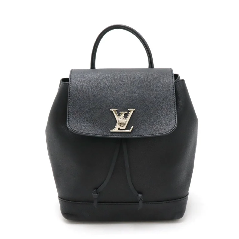 Handle bags with waterproof lining for protection -Louis Vuitton  Leather Backpack (Pre-Owned)