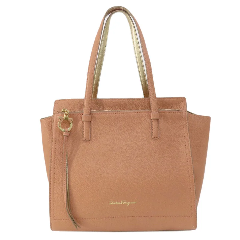 Handle bags with neutral leather for elegance -Salvatore Ferragamo  Leather Tote Bag (Pre-Owned)