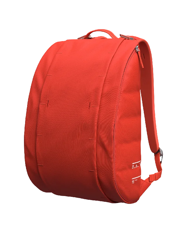 Large hiking backpack with external frame support -Hugger Base Backpack 15L Falu Red