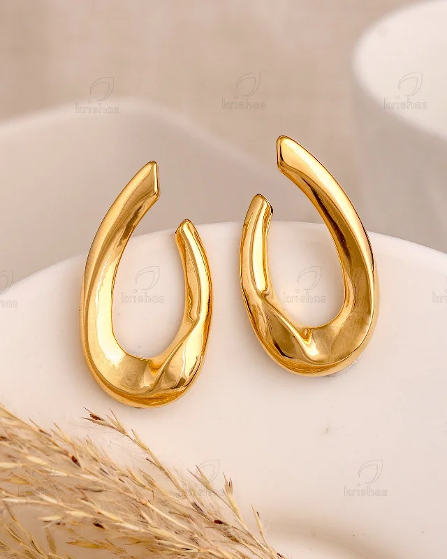 Hoop earrings with dangling charms for a playful and fun look-Aleyna Fashionable Studs