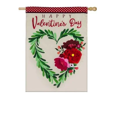 Necklaces and pendants with ocean-inspired designs for a refreshing, beachy feel-Evergreen | House Flag Valentine’s Floral Heart Wreath