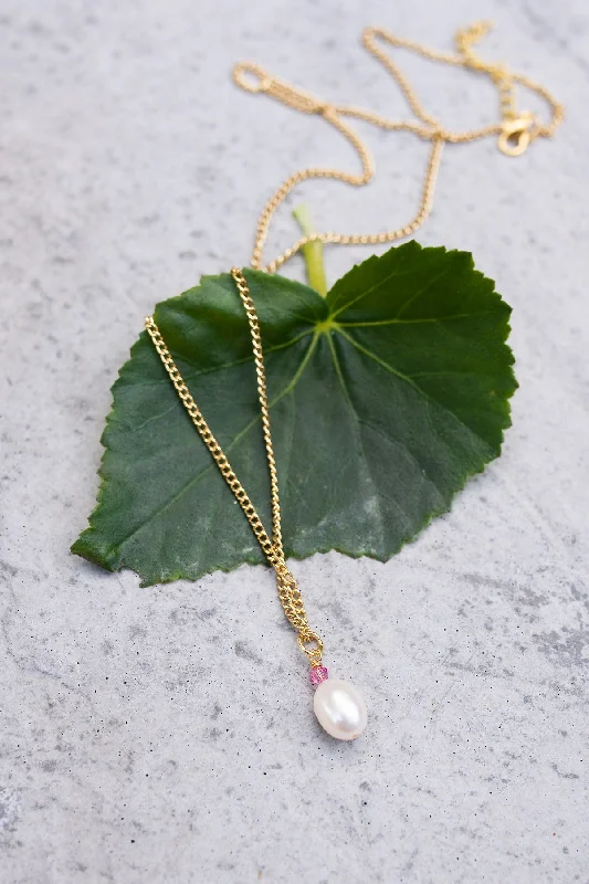 Beautiful necklaces and pendants with moonstone for an ethereal, mystical appearance-October Birthstone Necklace